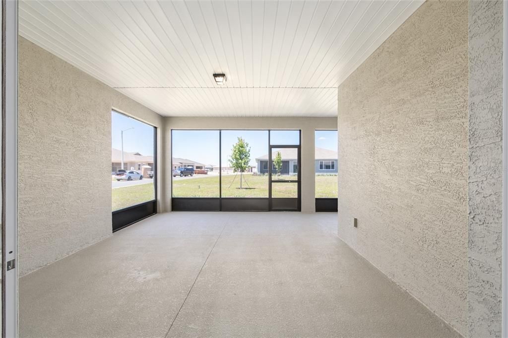 En Venta: $559,820 (3 camas, 3 baños, 2211 Pies cuadrados)