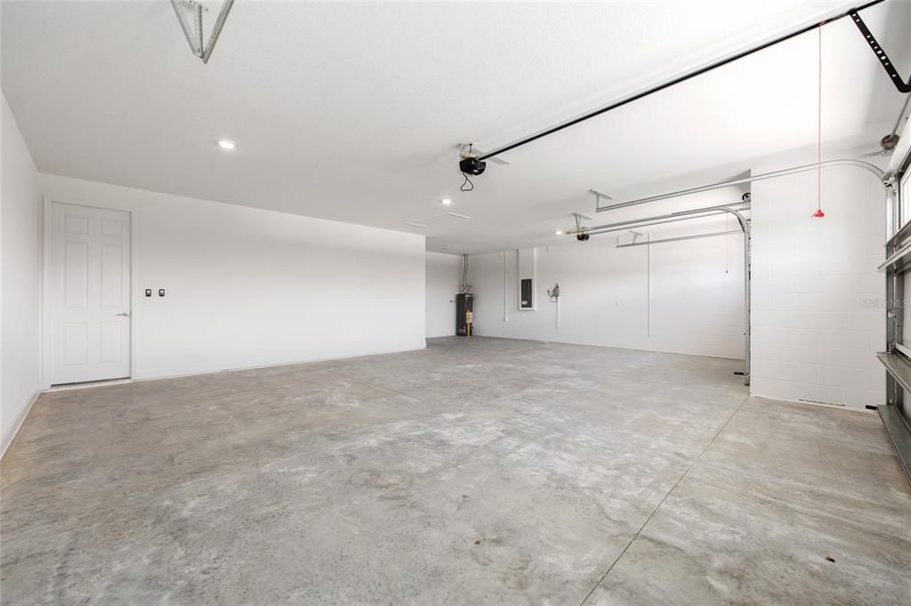 En Venta: $559,820 (3 camas, 3 baños, 2211 Pies cuadrados)