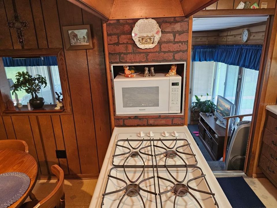 En Venta: $165,000 (2 camas, 1 baños, 1286 Pies cuadrados)