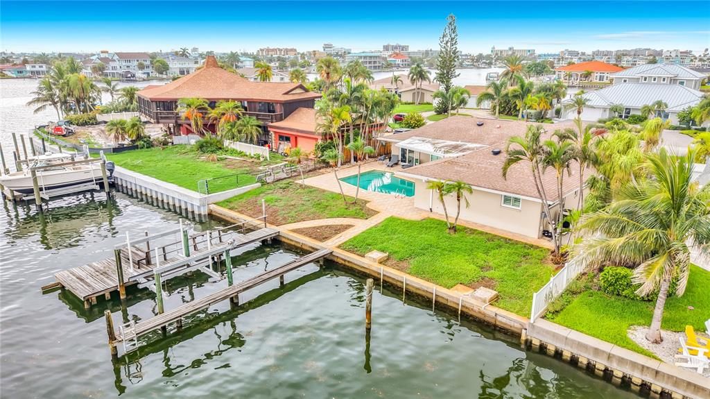 En Venta: $1,400,000 (4 camas, 3 baños, 1977 Pies cuadrados)