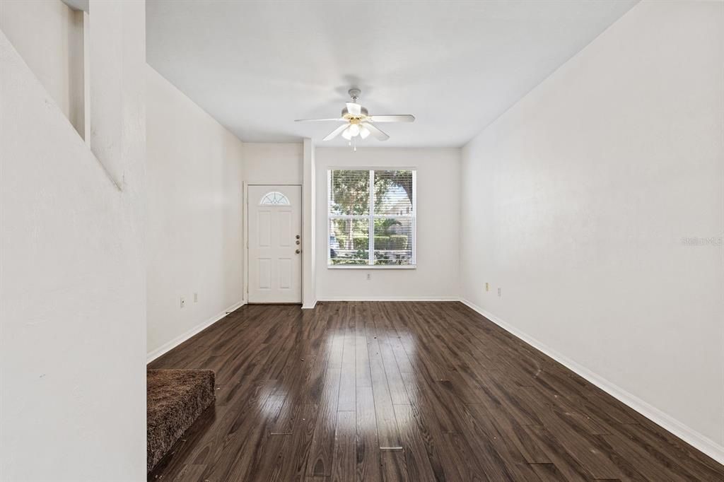 For Rent: $1,495 (2 beds, 2 baths, 1114 Square Feet)