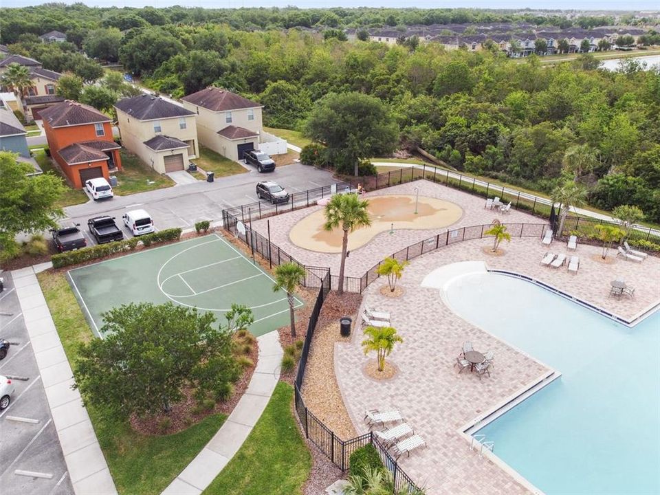 For Sale: $209,900 (2 beds, 2 baths, 1320 Square Feet)