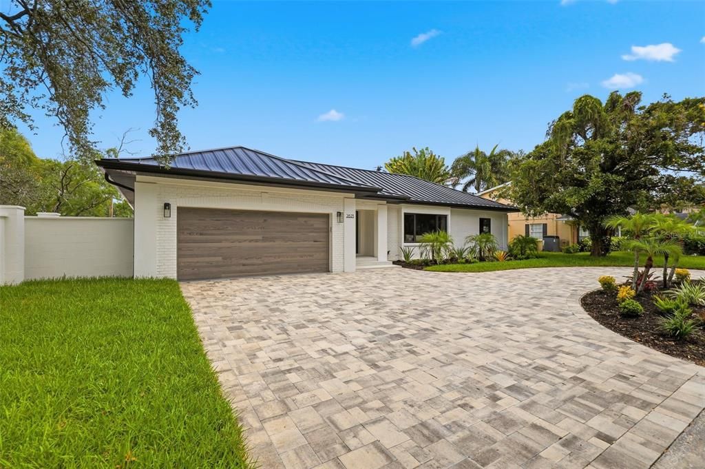 En Venta: $1,590,000 (3 camas, 3 baños, 2526 Pies cuadrados)