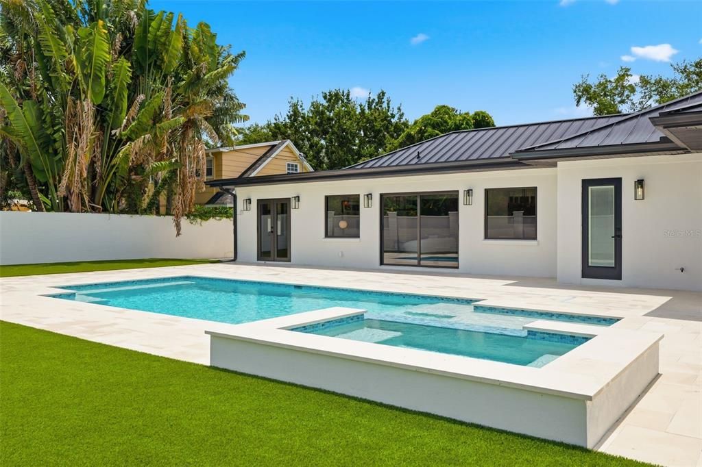 En Venta: $1,590,000 (3 camas, 3 baños, 2526 Pies cuadrados)