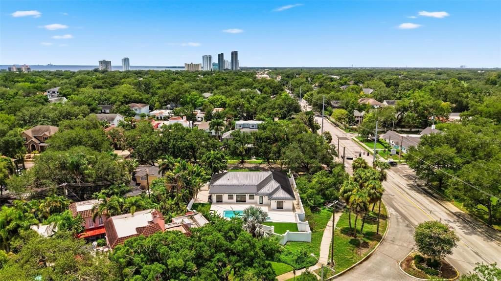 En Venta: $1,590,000 (3 camas, 3 baños, 2526 Pies cuadrados)