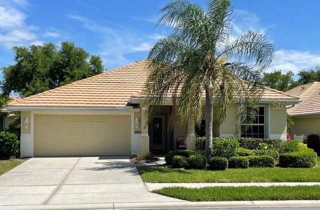 Недавно продано: $335,000 (3 спален, 2 ванн, 1994 Квадратных фут)