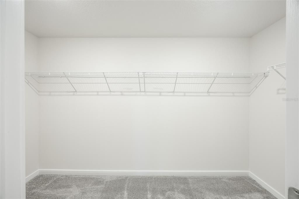 En Renta: $2,465 (5 camas, 3 baños, 2593 Pies cuadrados)