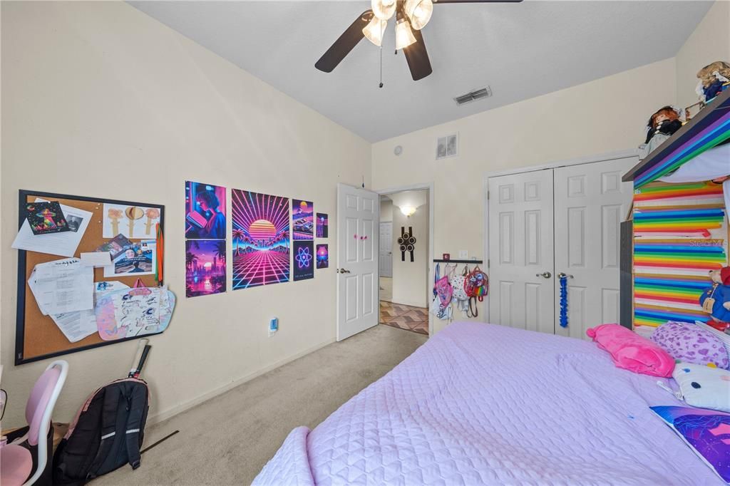 En Venta: $224,000 (3 camas, 2 baños, 1433 Pies cuadrados)