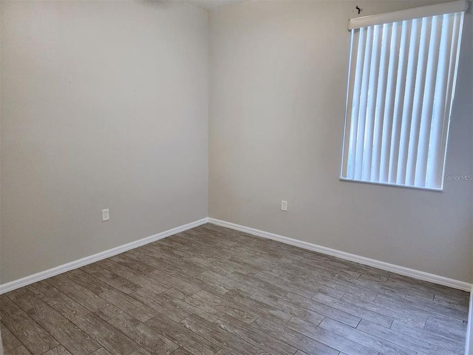 На продажу: $359,900 (3 спален, 2 ванн, 1994 Квадратных фут)