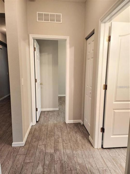 На продажу: $359,900 (3 спален, 2 ванн, 1994 Квадратных фут)
