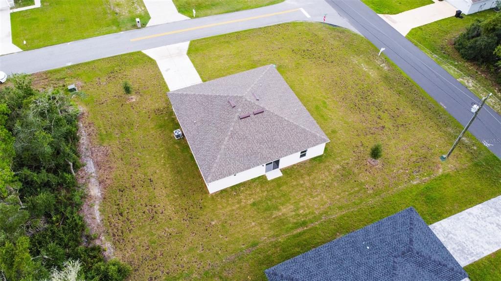 For Sale: $300,100 (4 beds, 2 baths, 1816 Square Feet)