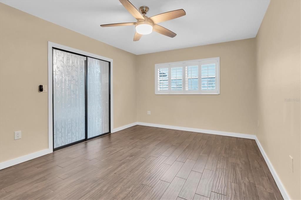 For Rent: $2,500 (3 beds, 2 baths, 1200 Square Feet)