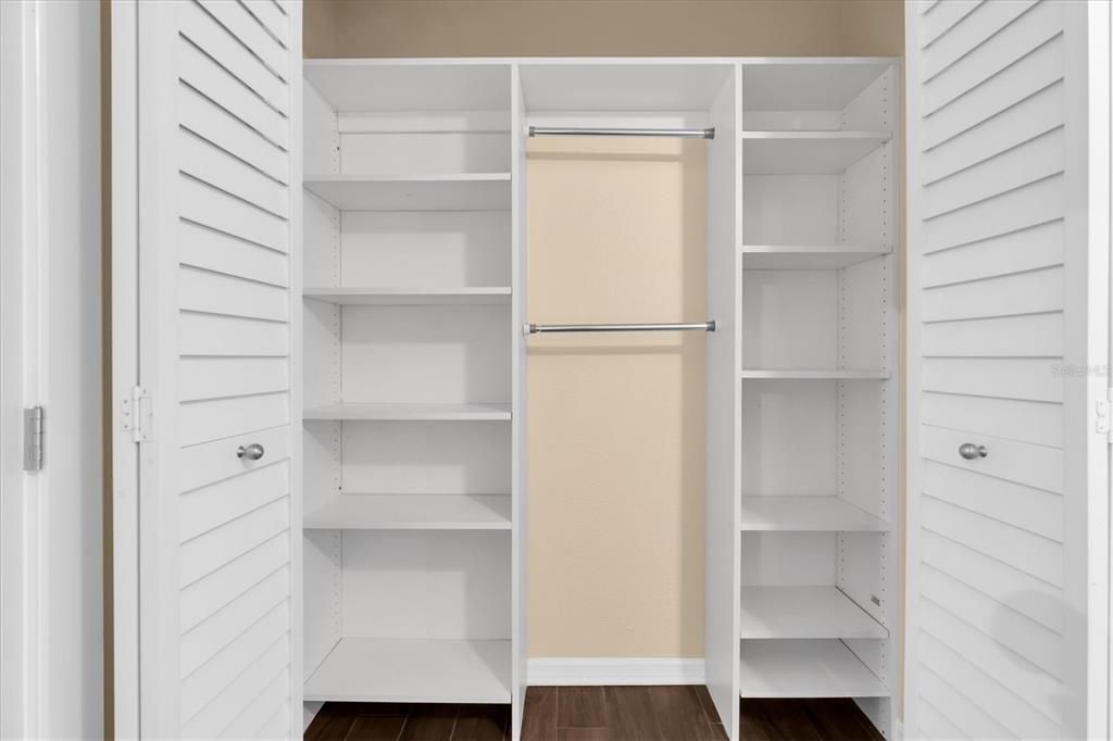 For Rent: $2,500 (3 beds, 2 baths, 1200 Square Feet)