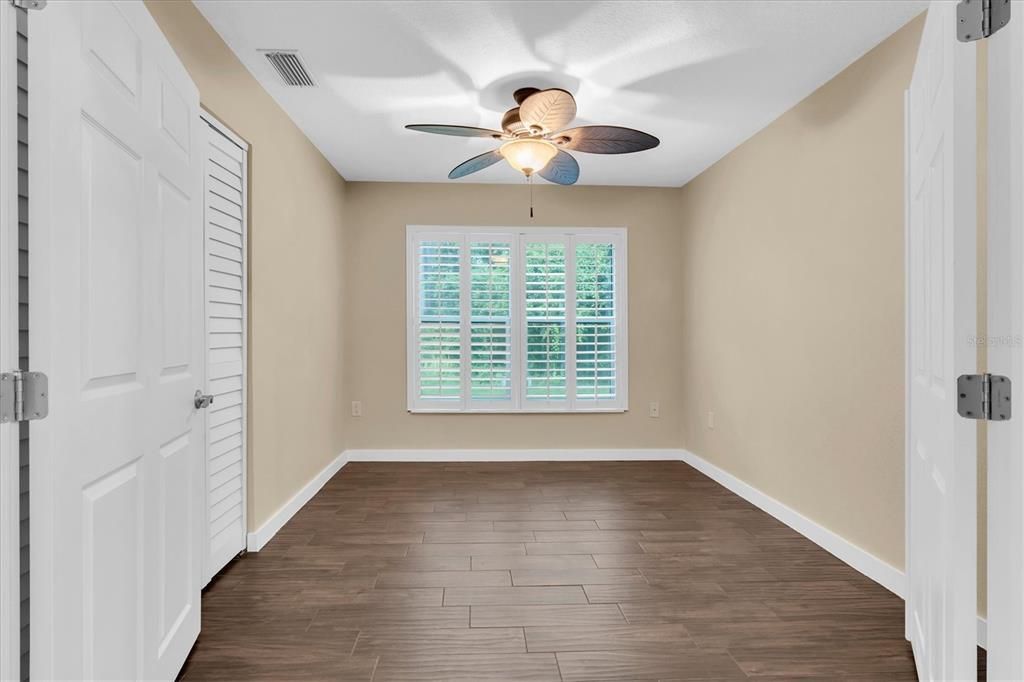 For Rent: $2,500 (3 beds, 2 baths, 1200 Square Feet)