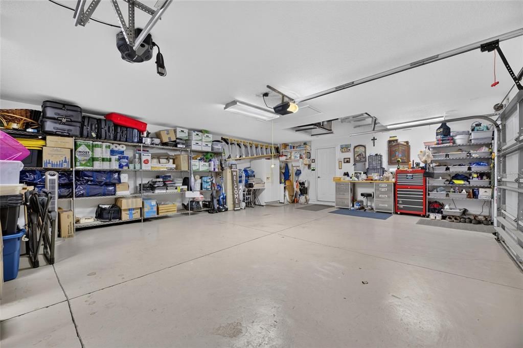 En Venta: $900,000 (4 camas, 3 baños, 2803 Pies cuadrados)