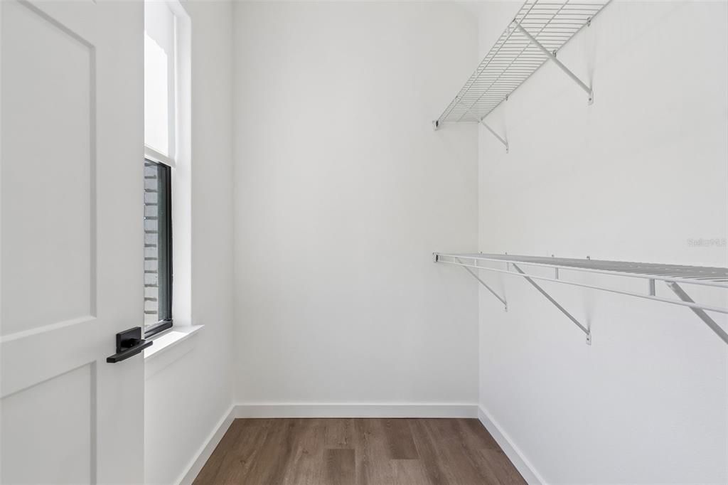 В аренду: $5,250 (3 спален, 3 ванн, 2104 Квадратных фут)