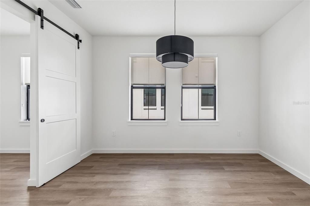 В аренду: $5,250 (3 спален, 3 ванн, 2104 Квадратных фут)
