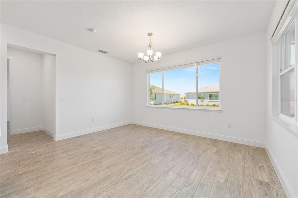 На продажу: $549,230 (3 спален, 3 ванн, 2373 Квадратных фут)