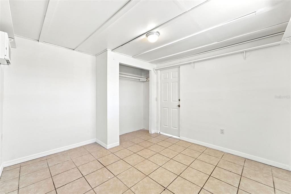 На продажу: $329,000 (3 спален, 2 ванн, 1751 Квадратных фут)