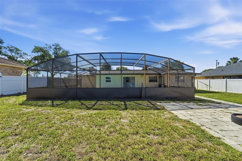 На продажу: $329,000 (3 спален, 2 ванн, 1751 Квадратных фут)