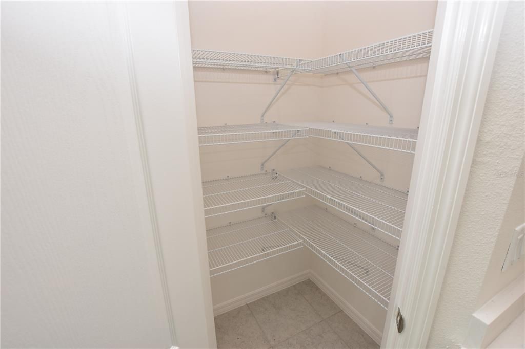For Rent: $1,920 (3 beds, 2 baths, 1694 Square Feet)