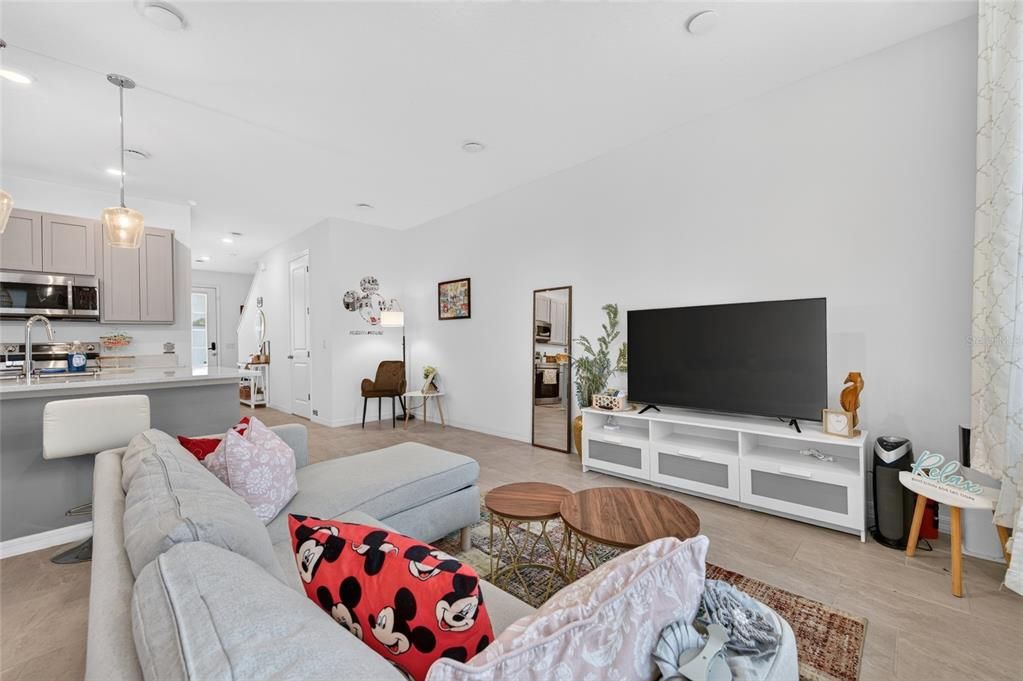 En Venta: $332,990 (3 camas, 2 baños, 1622 Pies cuadrados)