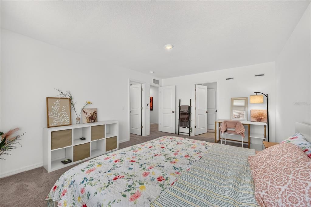 En Venta: $332,990 (3 camas, 2 baños, 1622 Pies cuadrados)