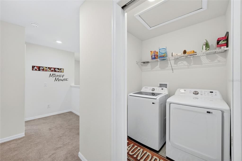 En Venta: $332,990 (3 camas, 2 baños, 1622 Pies cuadrados)