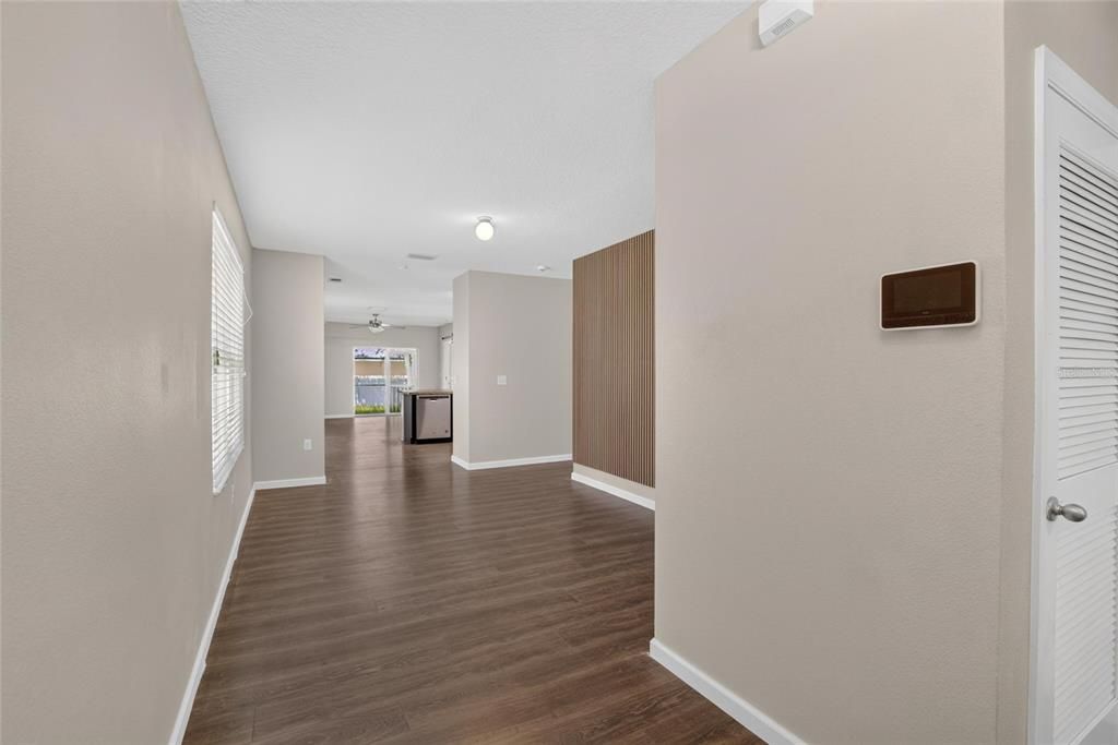 For Rent: $2,400 (3 beds, 2 baths, 1516 Square Feet)