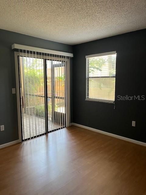 For Rent: $1,750 (2 beds, 2 baths, 901 Square Feet)