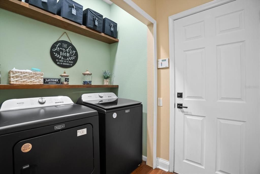 Activo con contrato: $339,000 (3 camas, 2 baños, 1270 Pies cuadrados)
