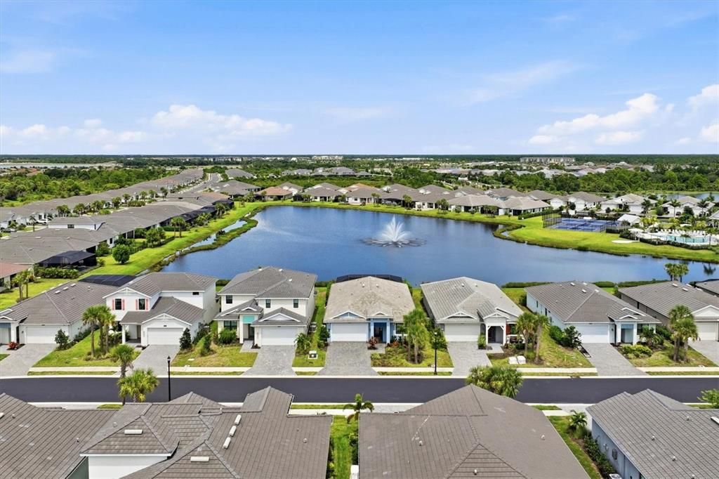 Active With Contract: $775,000 (3 beds, 2 baths, 2231 Square Feet)
