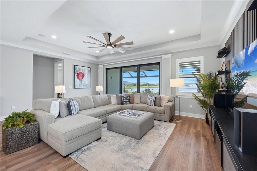 Active With Contract: $775,000 (3 beds, 2 baths, 2231 Square Feet)