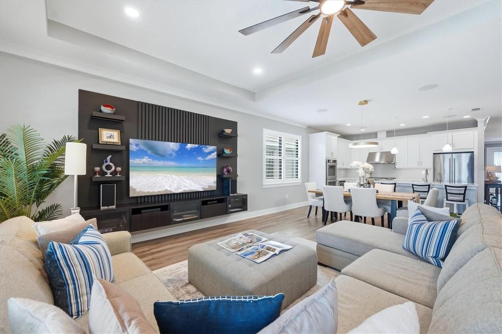 Active With Contract: $775,000 (3 beds, 2 baths, 2231 Square Feet)