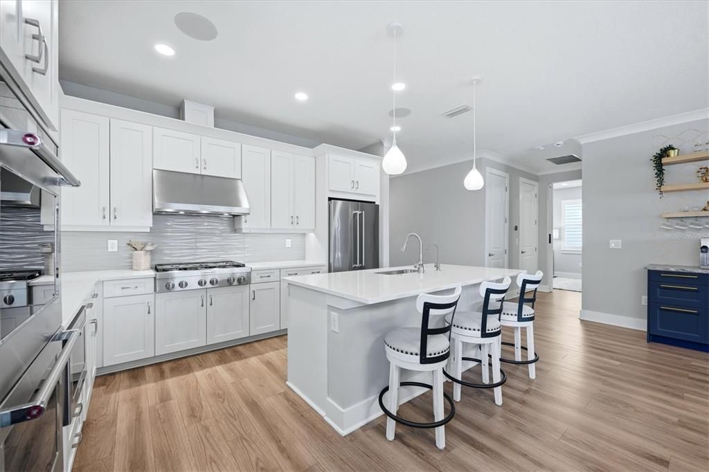 Active With Contract: $775,000 (3 beds, 2 baths, 2231 Square Feet)