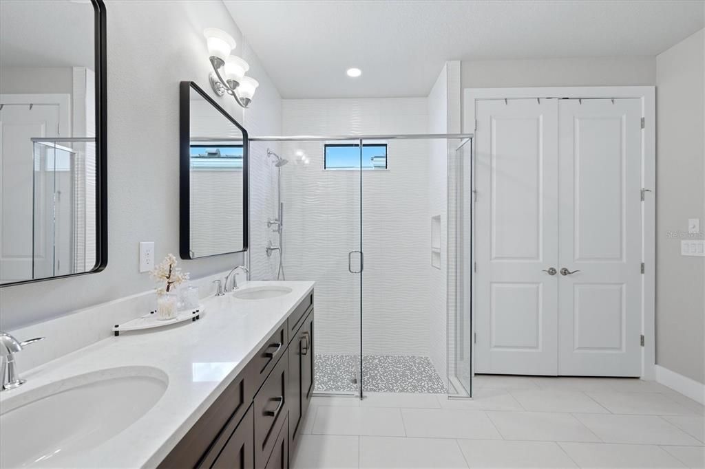 Active With Contract: $775,000 (3 beds, 2 baths, 2231 Square Feet)