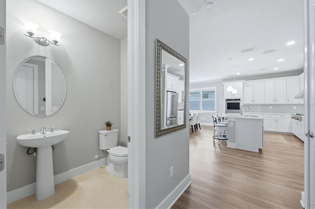 Active With Contract: $775,000 (3 beds, 2 baths, 2231 Square Feet)