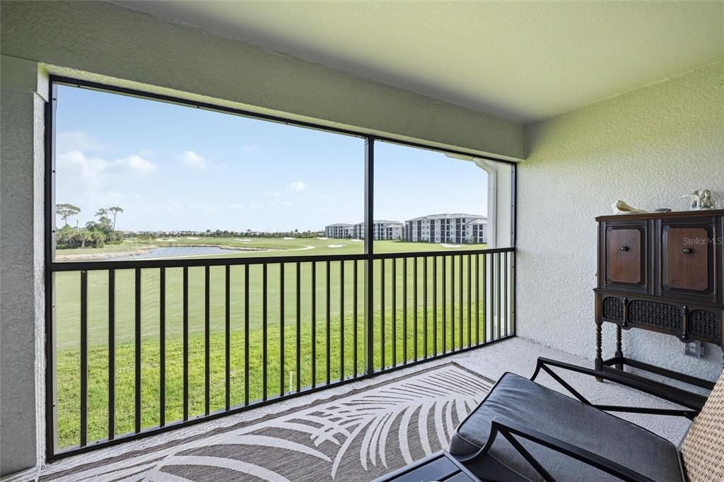 For Rent: $3,500 (2 beds, 2 baths, 1355 Square Feet)