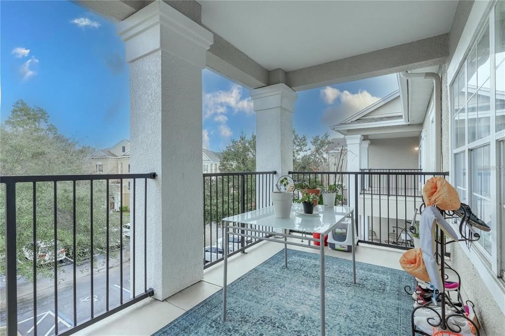 В аренду: $1,800 (2 спален, 2 ванн, 1036 Квадратных фут)