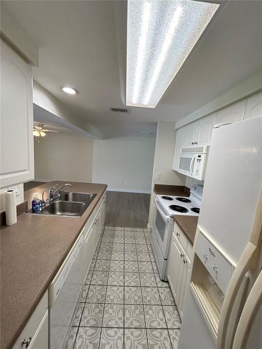 En Venta: $265,000 (2 camas, 2 baños, 1284 Pies cuadrados)