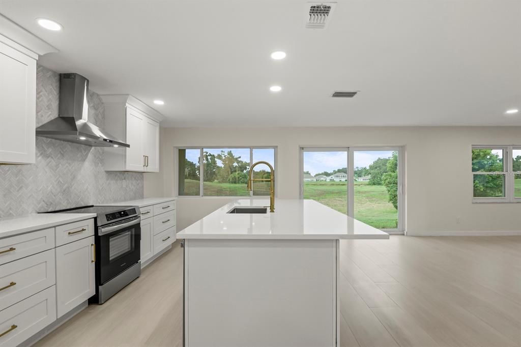 En Venta: $274,900 (2 camas, 2 baños, 1642 Pies cuadrados)