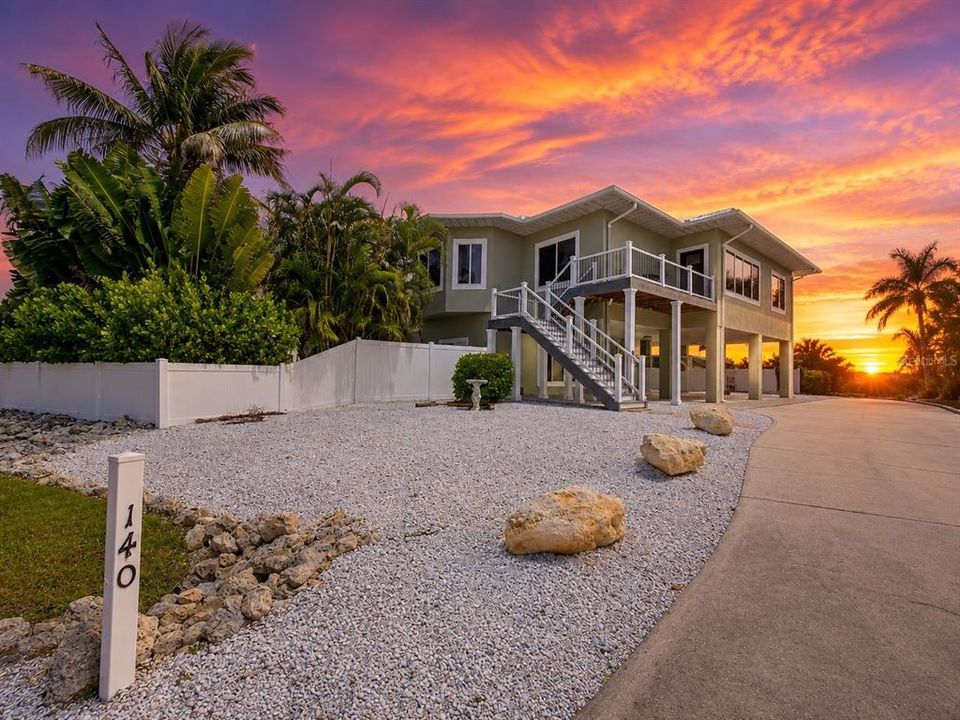 En Venta: $1,799,000 (3 camas, 2 baños, 1844 Pies cuadrados)