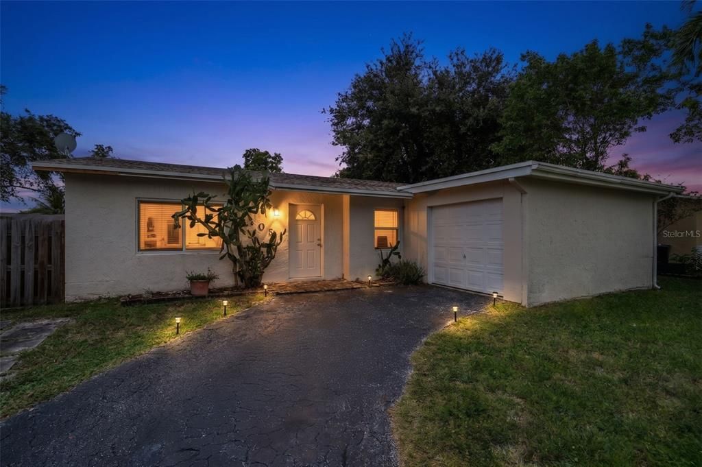 En Venta: $465,000 (3 camas, 2 baños, 1265 Pies cuadrados)