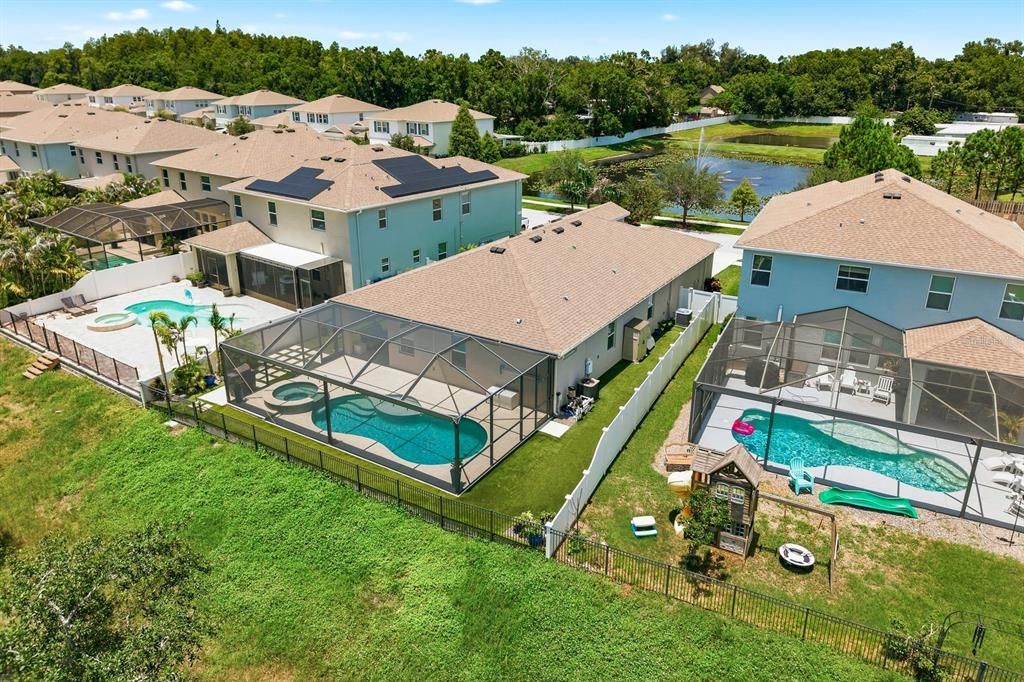 En Venta: $669,000 (5 camas, 3 baños, 2269 Pies cuadrados)