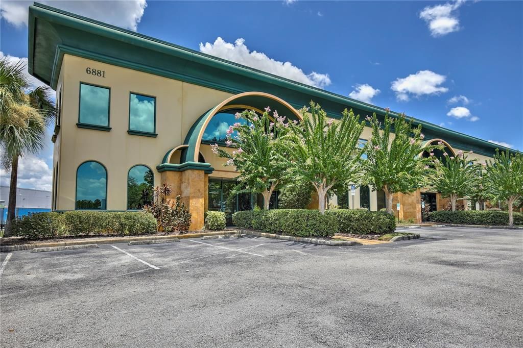 For Sale: $1,150,000 (0 beds, 0 baths, 4265 Square Feet)