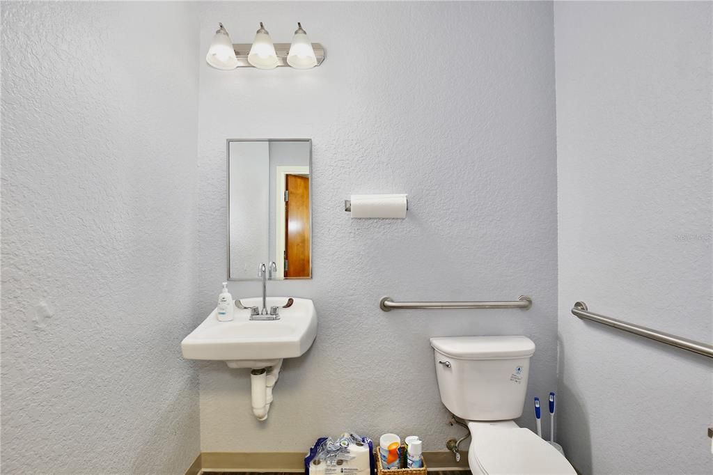 For Sale: $1,150,000 (0 beds, 0 baths, 4265 Square Feet)