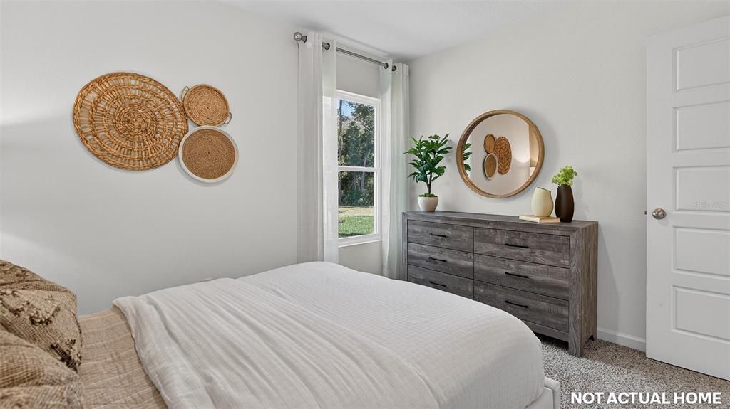 For Sale: $301,350 (4 beds, 2 baths, 1609 Square Feet)