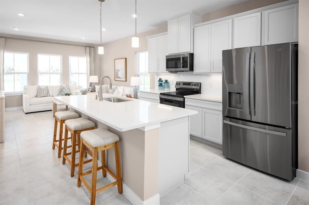Active With Contract: $326,213 (3 beds, 2 baths, 1687 Square Feet)