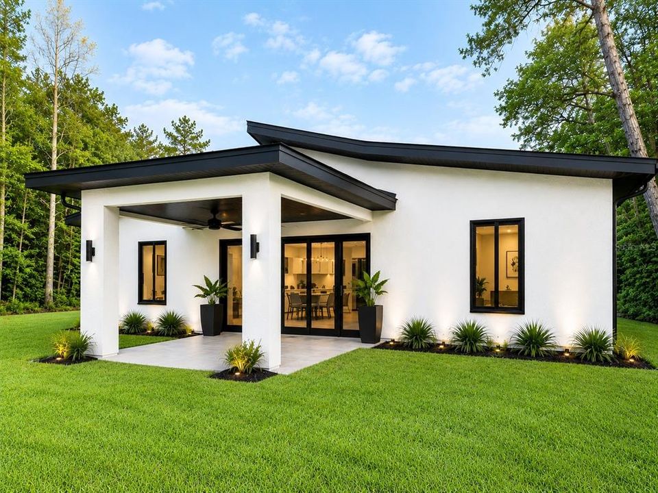 На продажу: $279,900 (3 спален, 2 ванн, 1316 Квадратных фут)