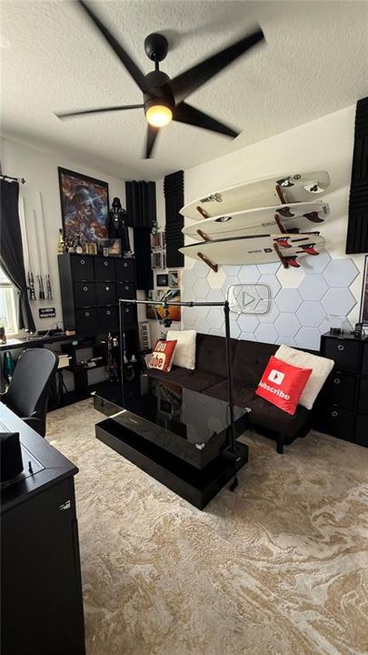 На продажу: $365,000 (4 спален, 2 ванн, 1616 Квадратных фут)